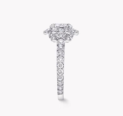 Queen Ring