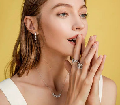 The Line Classic Elegant Ring