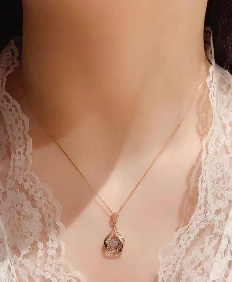 True Droplet rose gold necklace